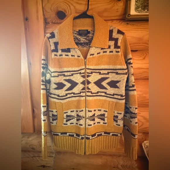 Pendleton Sweaters - Pendleton Graphic Shetland Zip Sweater sz Small